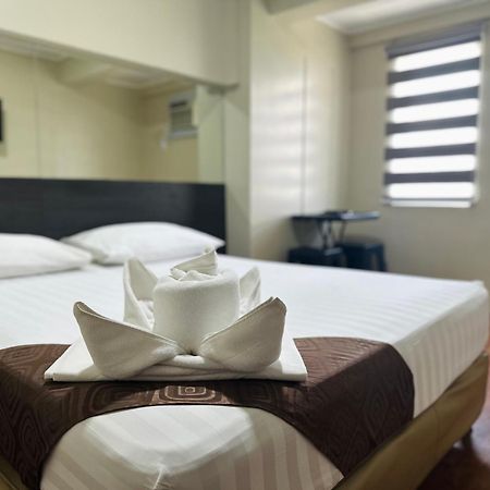 Dg Budget Hotel Salem Pasay Buitenkant foto